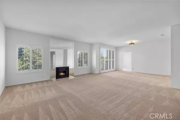 Los Angeles, CA 90025,1909 Glendon AVE 201