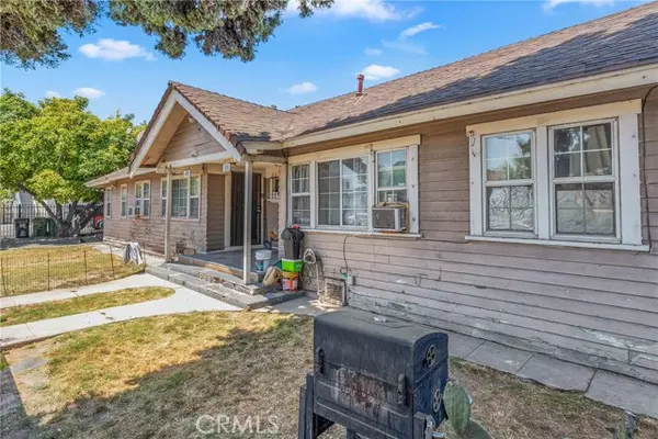 Los Angeles, CA 90003,439 W 76th ST