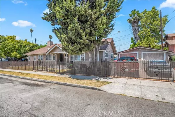 Los Angeles, CA 90003,439 W 76th ST