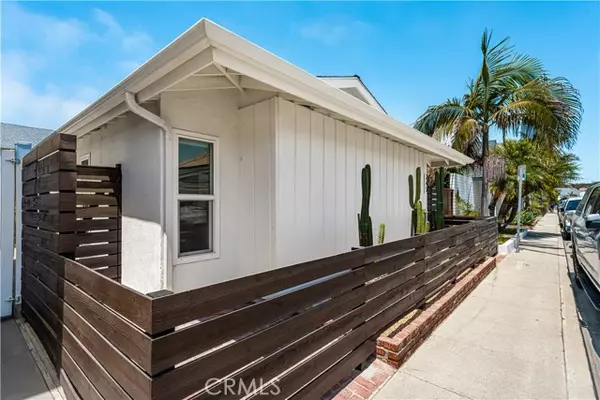 Newport Beach, CA 92663,247 Cedar ST