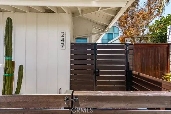 Newport Beach, CA 92663,247 Cedar ST