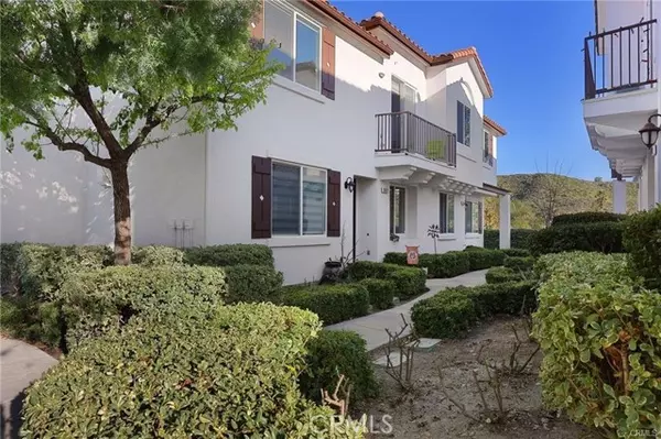 28072 Catherine DR, Canyon Country, CA 91351