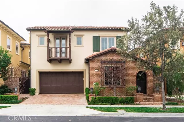 Irvine, CA 92602,126 Long Fence