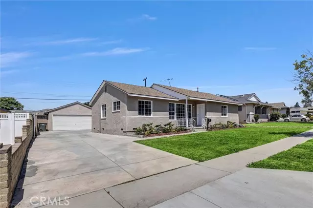 14611 Dunnet AVE, La Mirada, CA 90638