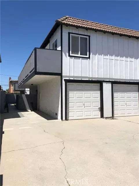 Huntington Beach, CA 92647,7871 Holt DR 3