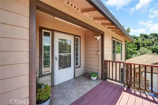 Kelseyville, CA 95451,4902 Tuolumne CT