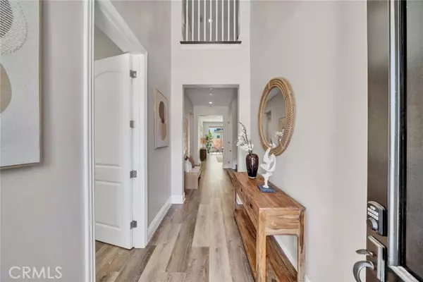 Tustin, CA 92782,61 Windwalker WAY
