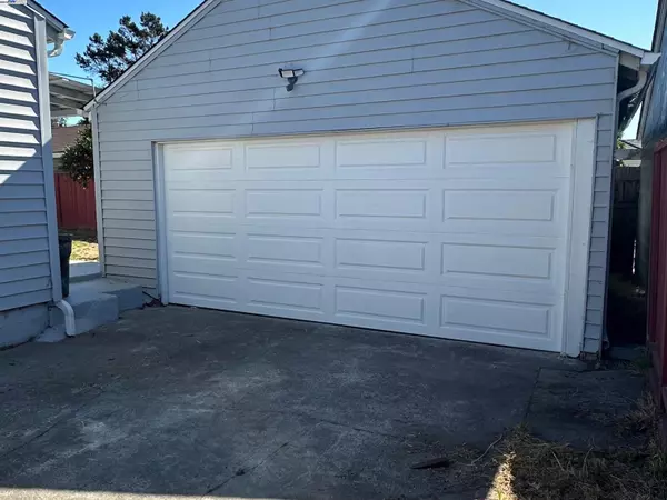 San Pablo, CA 94806,2441 Glenlock St