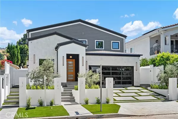 Encino, CA 91316,17962 Valley Vista BLD