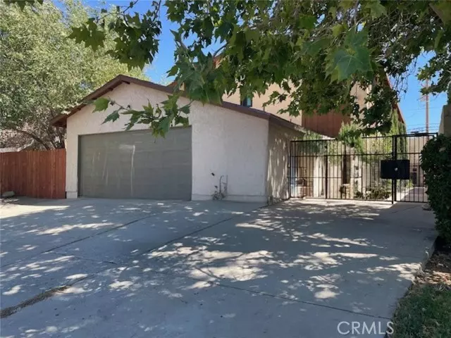 Palmdale, CA 93550,324 E Avenue Q7
