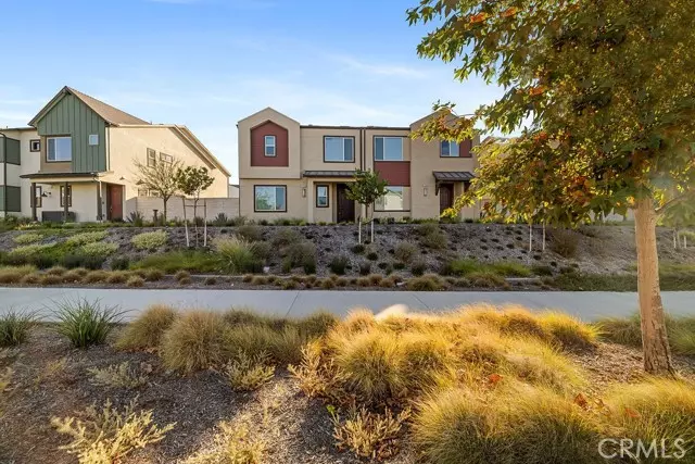 27636 Symphony PL, Valencia, CA 91381