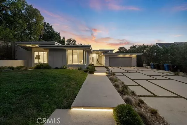 4727 Alonzo AVE, Encino, CA 91316