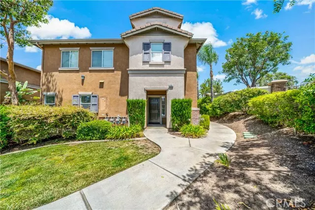 26313 Arboretum WAY 201, Murrieta, CA 92563