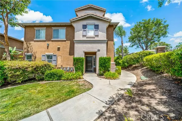 Murrieta, CA 92563,26313 Arboretum WAY 201