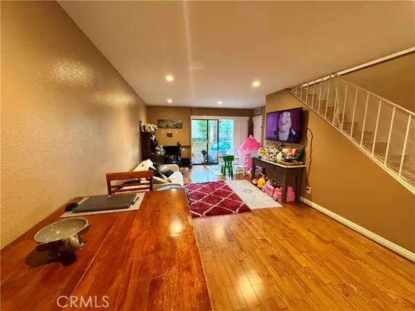 Sherman Oaks, CA 91403,15215 Magnolia BLD 102