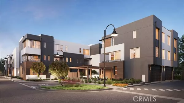 Santa Ana, CA 92705,709 S Lyon ST