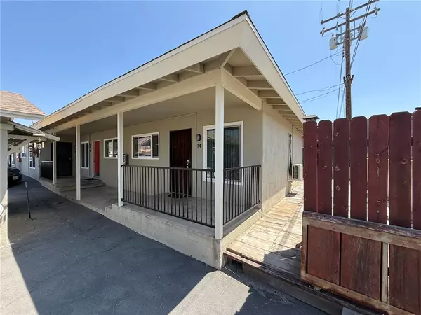 936 W Foothill BLD 14, Azusa, CA 91702