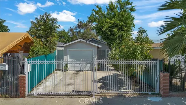 2115 E 114th ST, Los Angeles, CA 90059