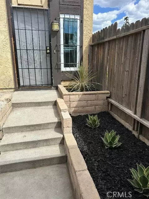 San Bernardino, CA 92346,7945 Pinehurst dr