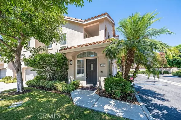 12605 Doral, Tustin, CA 92782