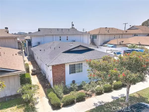 Costa Mesa, CA 92627,735 James ST