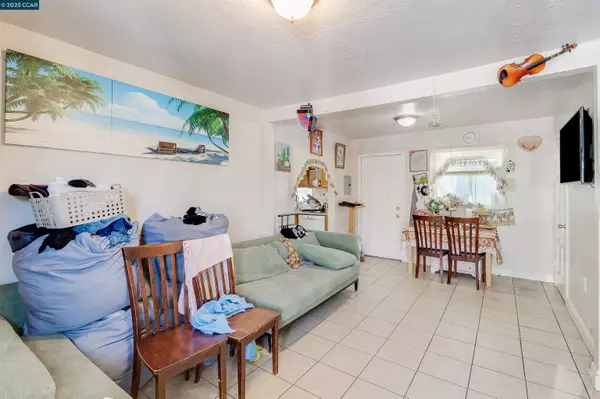 Richmond, CA 94801,554 3Rd St