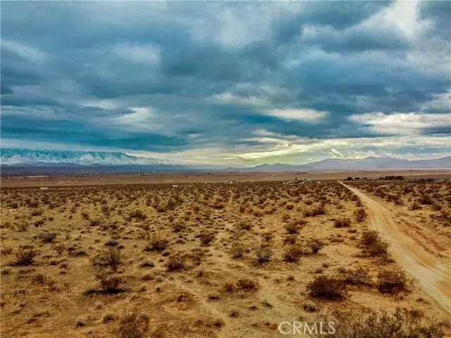 Lucerne Valley, CA 92356,0 Comet RD