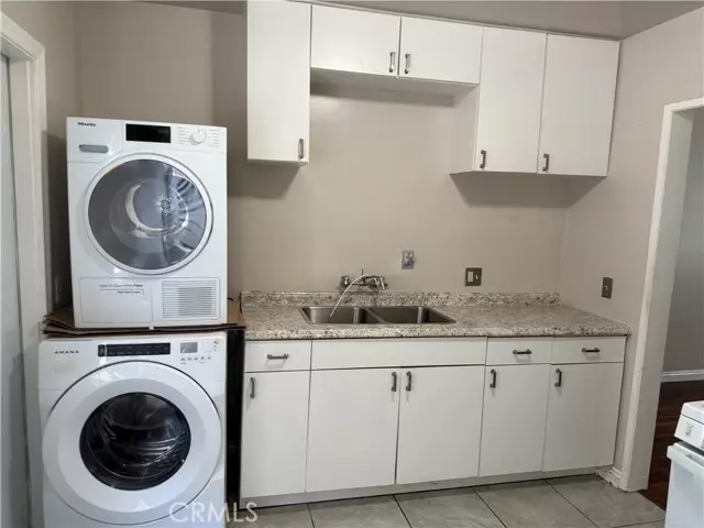 Lawndale, CA 90260,4611 W 152nd ST 1/2
