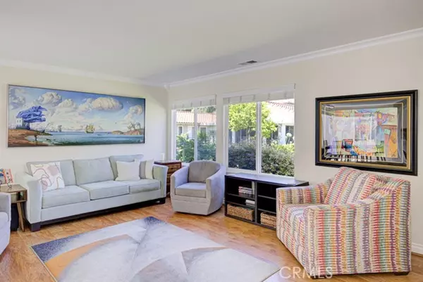 Laguna Woods, CA 92637,2372 Via Mariposa B