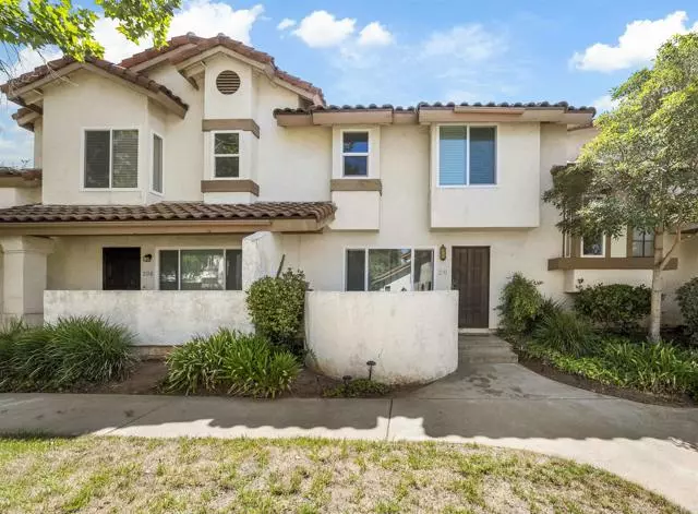 1651 S Juniper St 210, Escondido, CA 92025