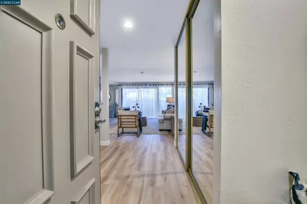 San Leandro, CA 94577,1550 Bancroft Ave 111