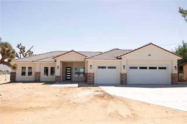 12409 Pawnee RD, Apple Valley, CA 92308