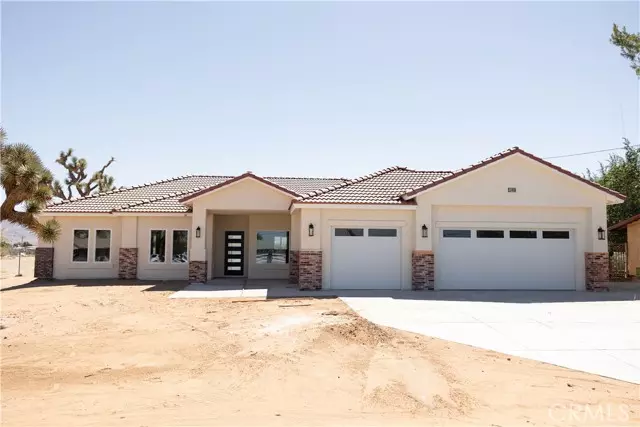 12409 Pawnee RD, Apple Valley, CA 92308