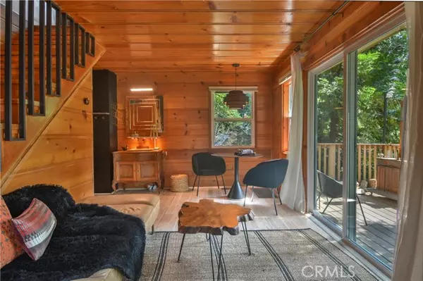 Lake Arrowhead, CA 92352,761 Arrowhead Villa RD