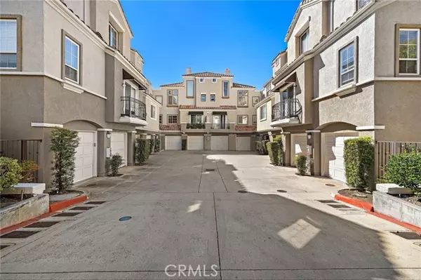 15 Via Pamplona, Rancho Santa Margarita, CA 92688