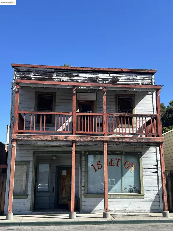 39 Main St, Isleton, CA 95641