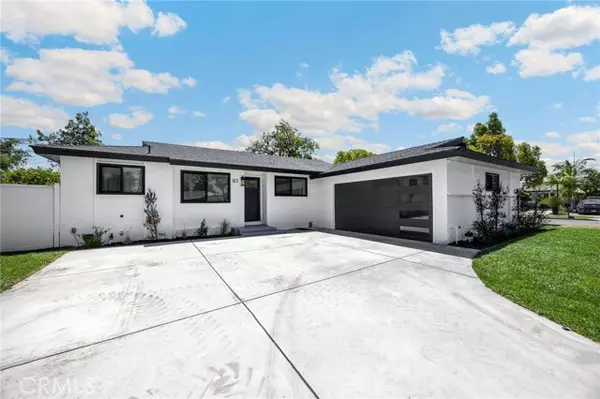 801 Michael ST, Santa Ana, CA 92703