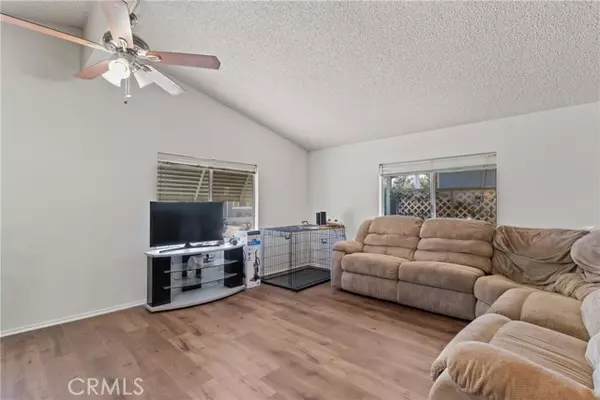 Lancaster, CA 93535,45465 25th ST 28