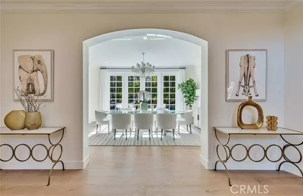 Calabasas, CA 91302,5451 Newcastle LN