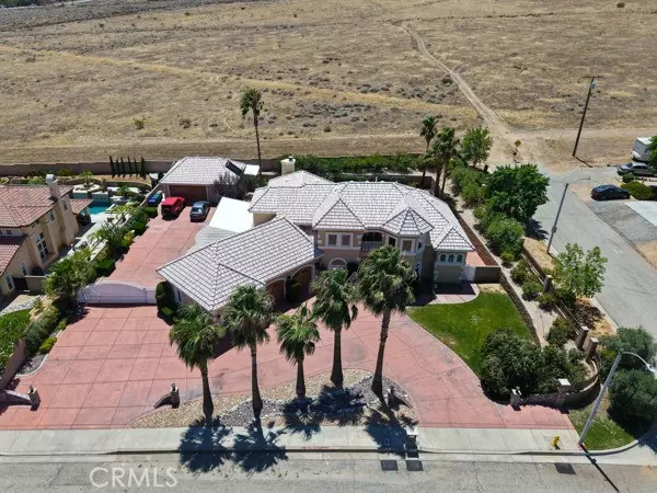 Palmdale, CA 93551,6152 Parker DR