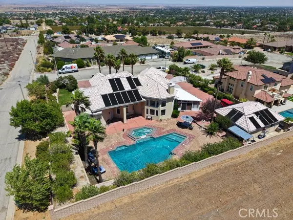 Palmdale, CA 93551,6152 Parker DR