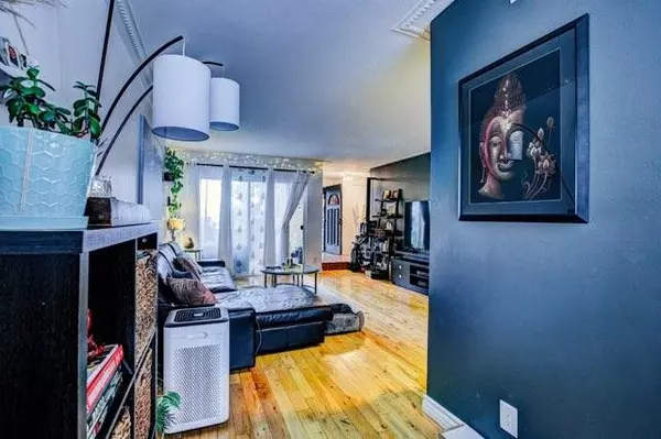Burbank, CA 91504,7702 Via Napoli 66
