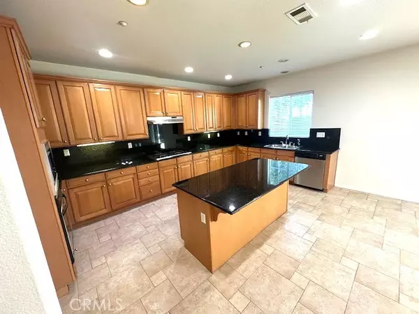 Fontana, CA 92336,15601 N Peak LN