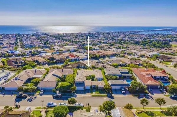 Corona Del Mar, CA 92625,3415 Seabreeze LN