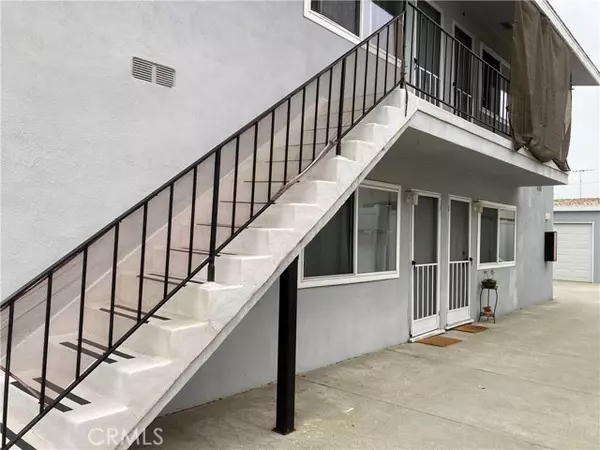 Redondo Beach, CA 90278,2607 Rockefeller LN