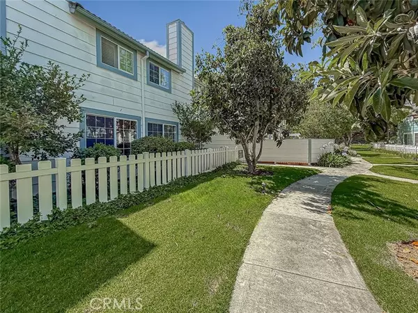 Simi Valley, CA 93065,415 Jeremiah DR B