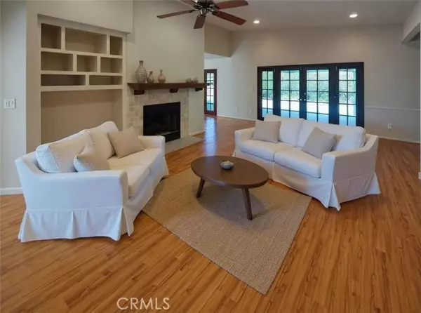 Woodland Hills, CA 91367,6233 Capistrano AVE