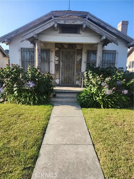 437 W 81st ST, Los Angeles, CA 90003