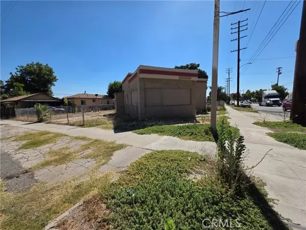 San Bernardino, CA 92410,1003 W Rialto AVE