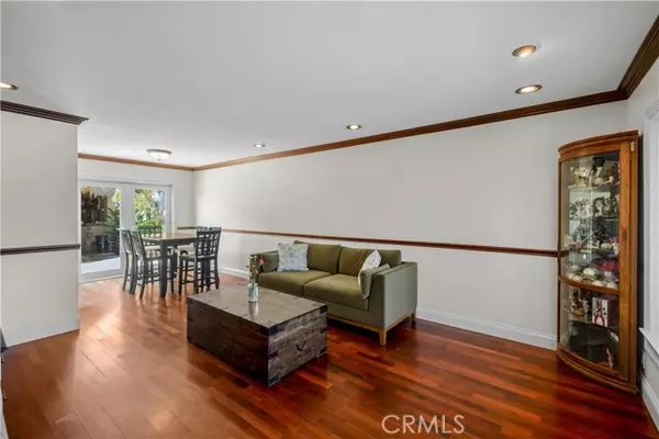 Huntington Beach, CA 92646,8492 Spring CIR